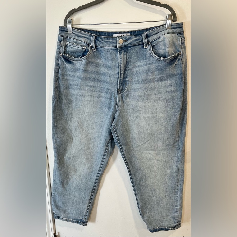 Mica Stylish Light Blue Cropped Distressed Cropped Jeans
